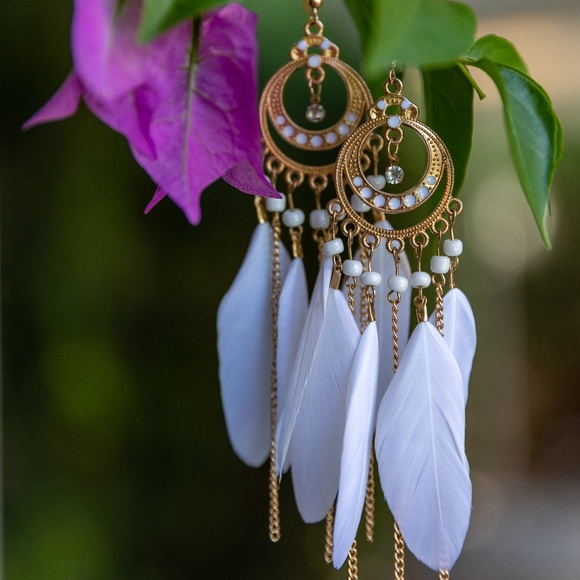 Gold & White Feather Earrings - Picture 1 of 1